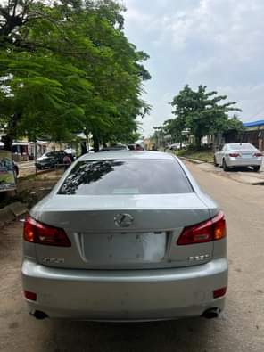 A picture of KINZZY AUTOS 08109018982 8 500 000 Refer and earn Few