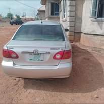 A picture of Toyota Corolla 03