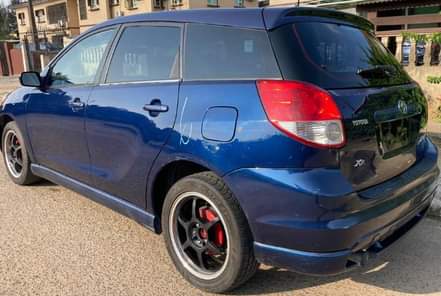 A picture of Features 09061358848 Toyota Matrix 2 5 for sale Fabric interior