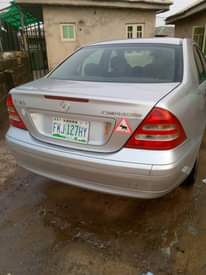 A picture of Mercedes Benz c180