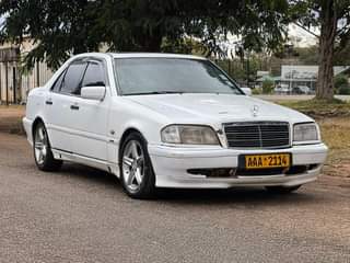 classifieds/cars mercedes