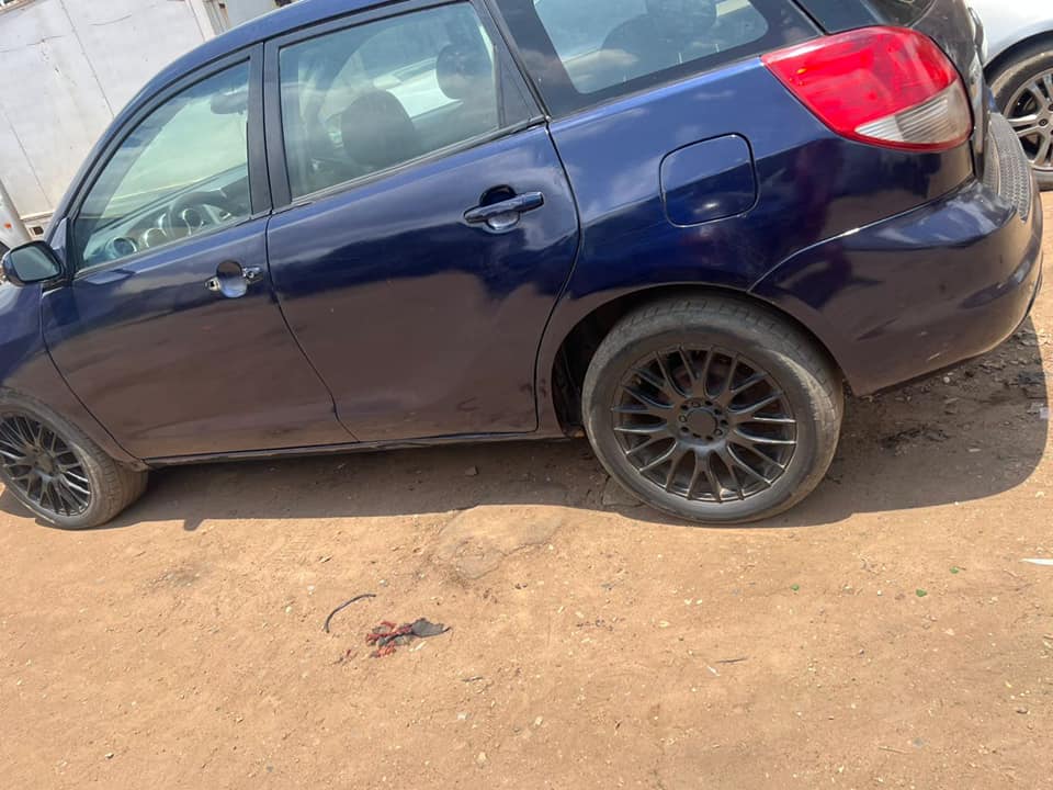 A picture of 2005 TOYOTA MATRIX