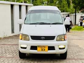 A picture of TOYOTA NOAH OLD MODEL