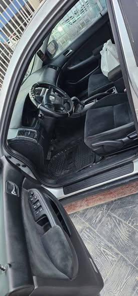 A picture of Honda accord DC