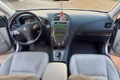 A picture of Lexus ES350 2010