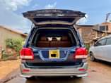 A picture of Land Cruiser Vx Price 65Millions Diesel Engine 1HD FTE Contact
