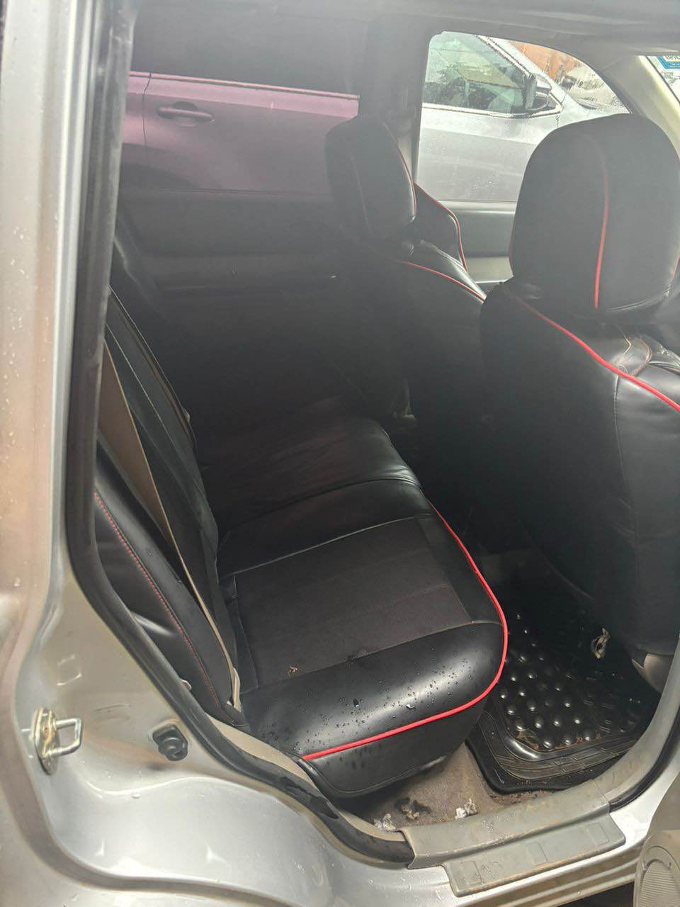 A picture of Nissan xtrail 14m