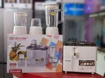 A picture of Multi faction blender 130 000 Free delivery in Dar 0747501794