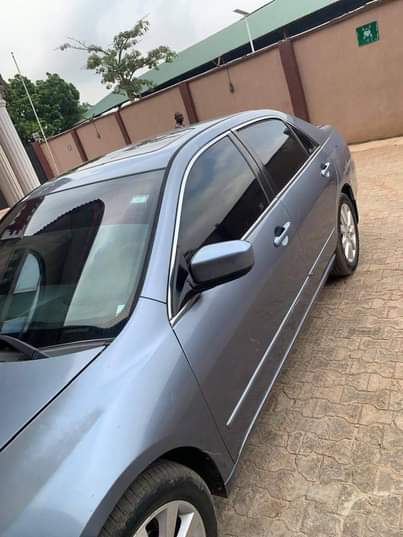 A picture of 2007 Honda Accord DC Automatic