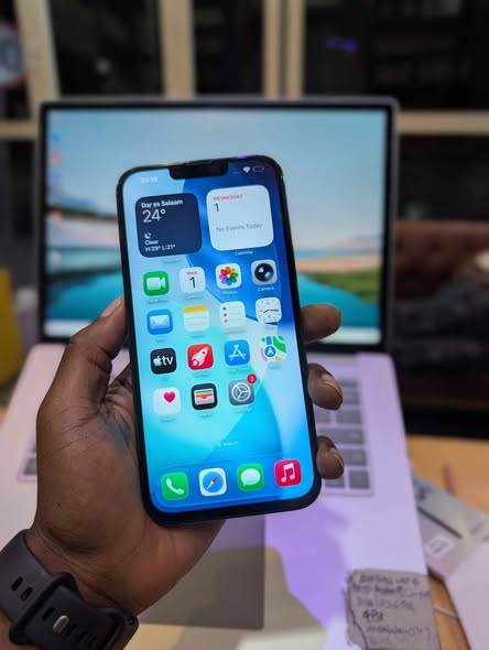 A picture of iPhone 13 Pro max 128 GB Bei kitonga sana 255764724160