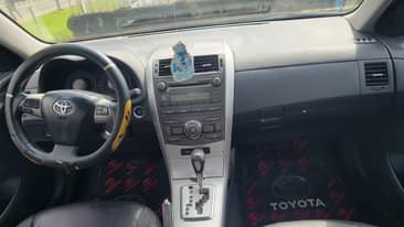 A picture of 2021 TOYOTA COROLLA