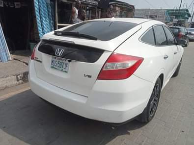 A picture of Good deal Very Clean in and out 2010 Honda Crosstour