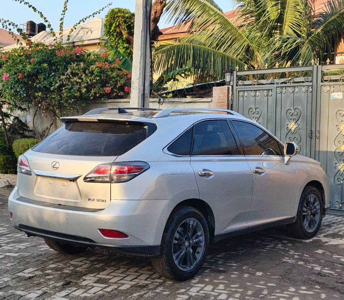 A picture of 2014 15 Lexus Rx 350
