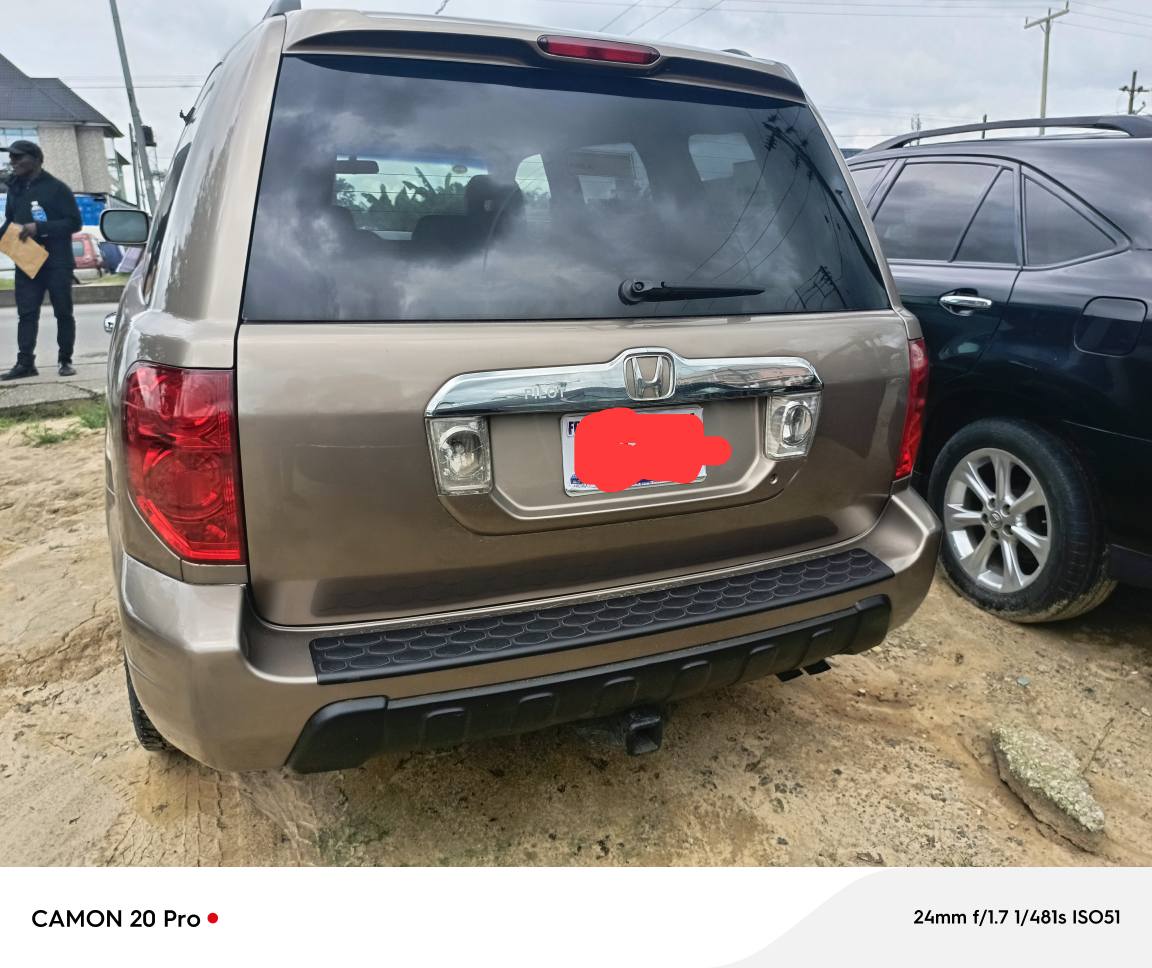 A picture of SUPER CLEAN HONDA PILOT 07034662817