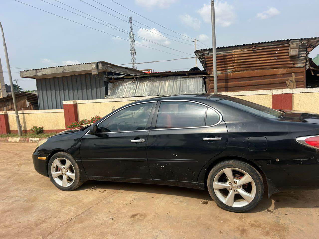 A picture of Dealer Market Deal Lexus ES330 Smooth Ride Sweet Price