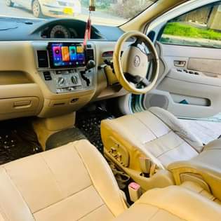A picture of Toyota raum