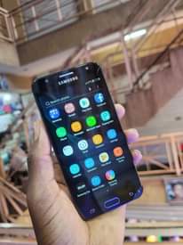 A picture of Samsung galaxy J5 prime 16GB
