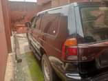 A picture of 2001 Mitsubishi Pajero