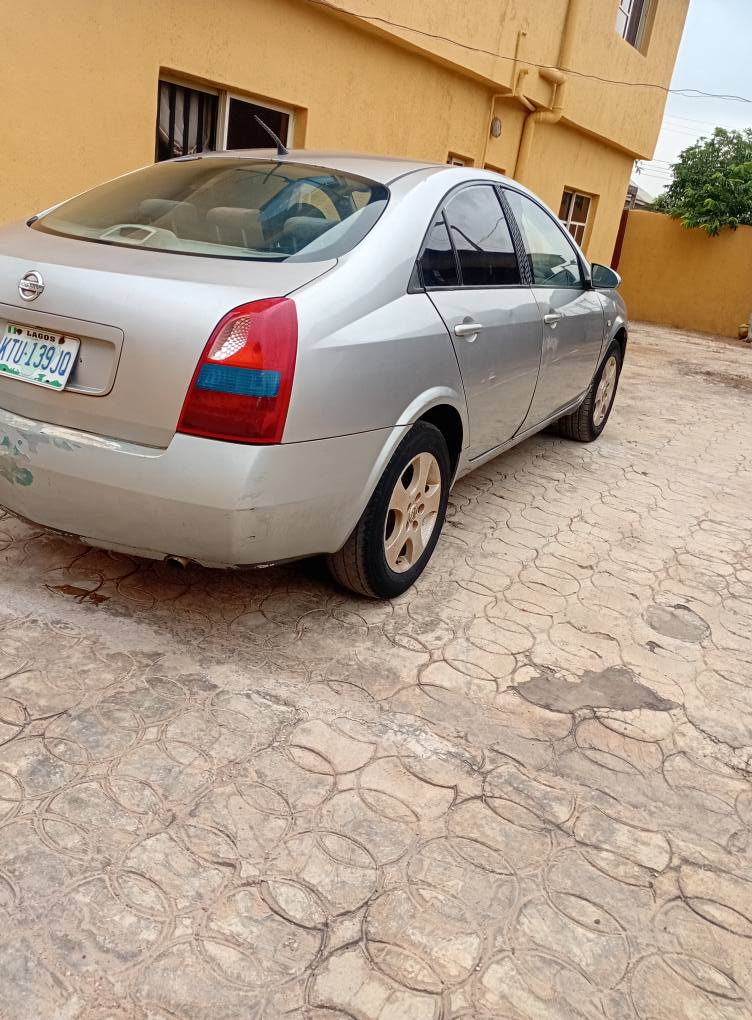 A picture of NISSAN PRIMERA 2004