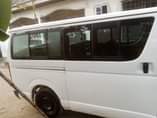 A picture of Toyota hiace bus manual Engine in good condition Body and