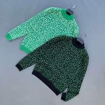 A picture of Sweter
