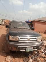 A picture of Toyota 4runner Sound engine and gear Auxiliary gear Location Onitsha