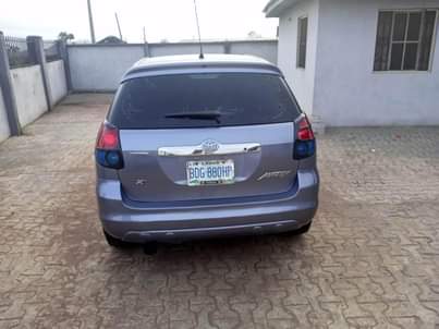 A picture of Toyota Matrix 2004