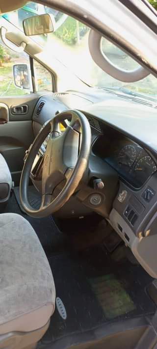 A picture of Nissan elegrand