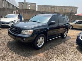 A picture of Toyota Highlander 06 registered