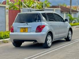 A picture of TOYOTA IST 0785672221
