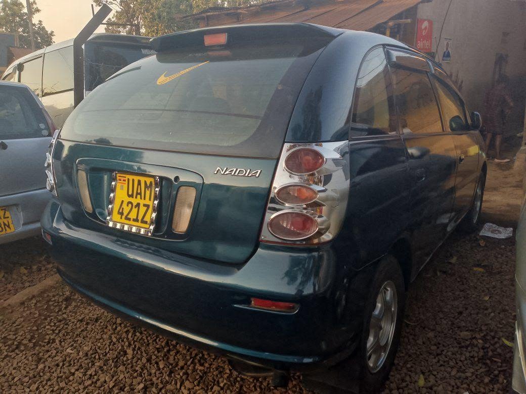 A picture of Car
