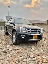 classifieds/cars isuzu