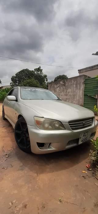 used toyota altezza