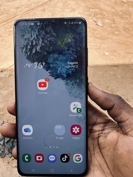 A picture of Samsung s20 5g 128gb 12gb