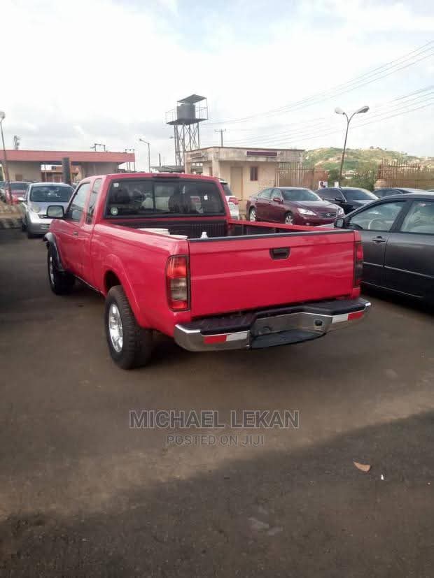 A picture of 2008 Nissan frontier