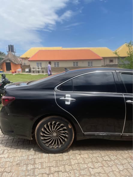 A picture of Distress sales Sharp 08 upgraded Es350 Lexus with sharp engine