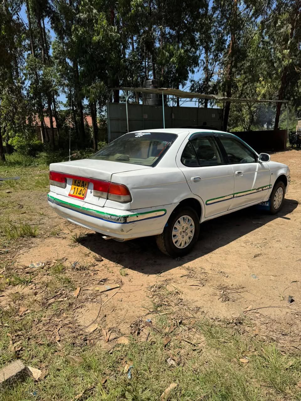 A picture of 2000 Nissan B15 sunny