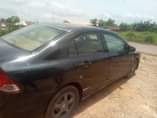 A picture of Honda civic is available with good condition engine and gear