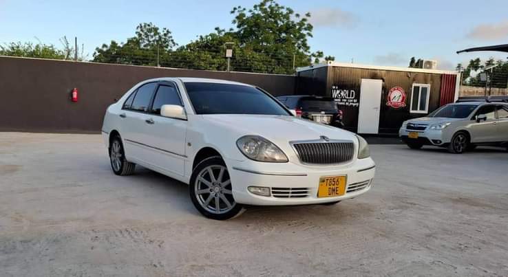 A picture of 2003 TOYOTA BREVIS