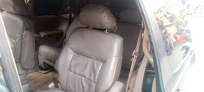 A picture of Owner need money tomorrow morning for this car 3 2