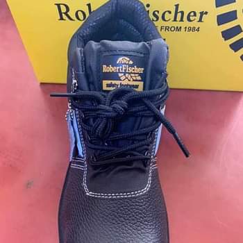 A picture of  WHATSAPP 0701544970 OR