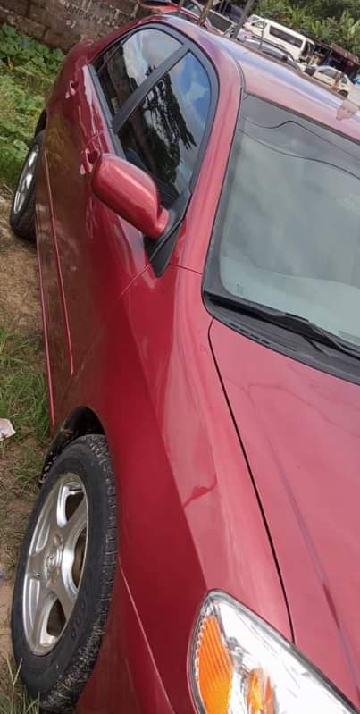 A picture of Purely first body Belgium standard Toyota Corolla 2005 6 model