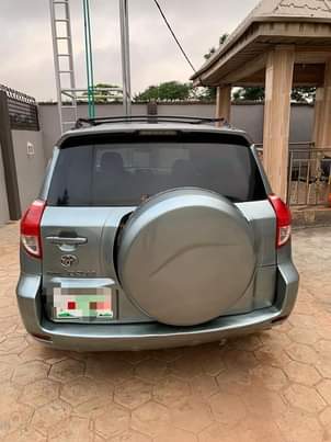 A picture of Registered baked RAV4 08 Buy and drive Ibadan 5 550M