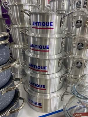 A picture of Aluminum Dishes 0704297488