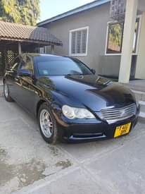 A picture of Toyota Mark X bei 8 5