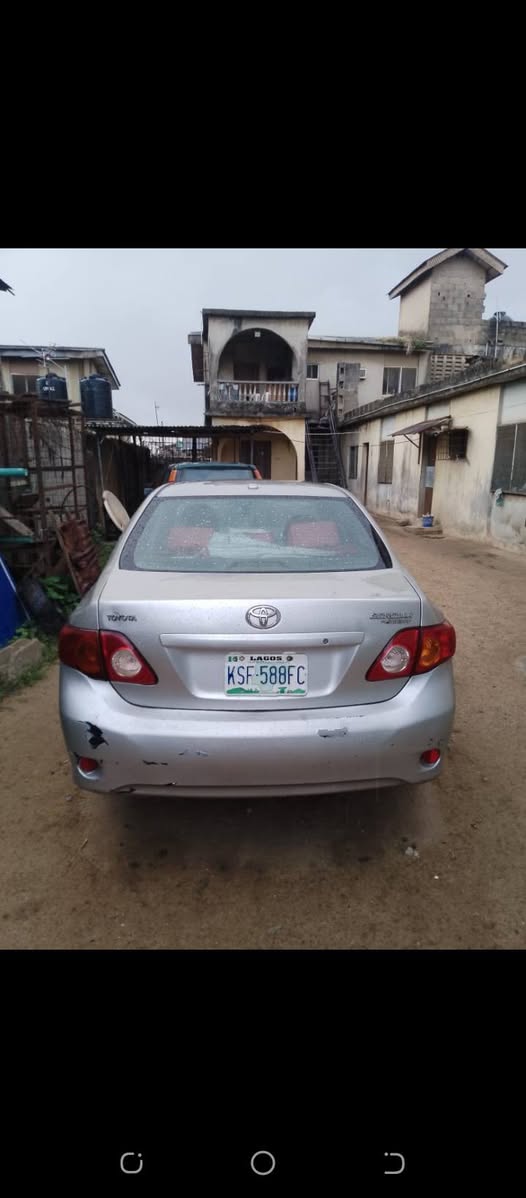 A picture of Toyota corolla 2009