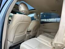 A picture of LEXUS RX 350 Keyless Fullest Option Year 2012 Model Status