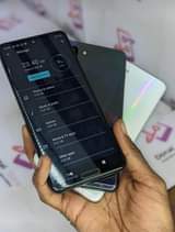 A picture of AQUOS R5
