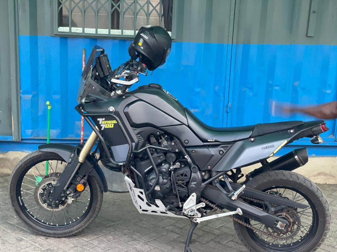 motorbikes