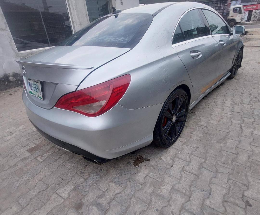 A picture of Benz CLA 2015